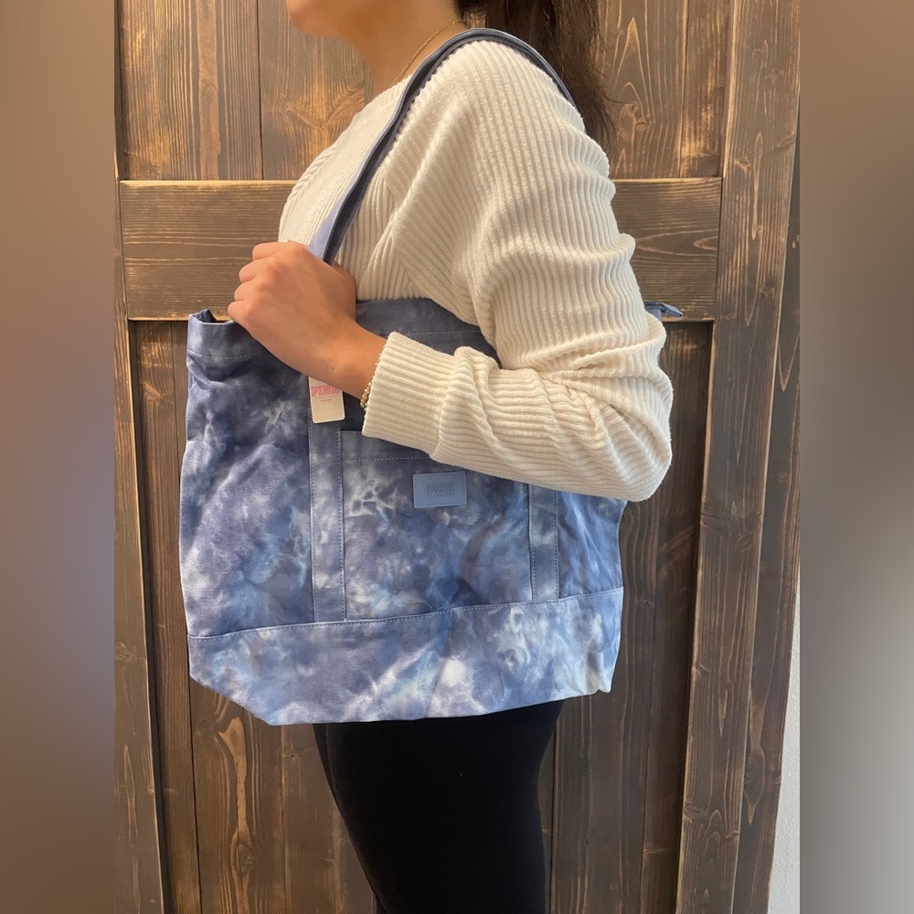 🆕 Victoria's Secret PINK Tote Bag Blue Tie Dye Canvas Tote - Trendy and Playful